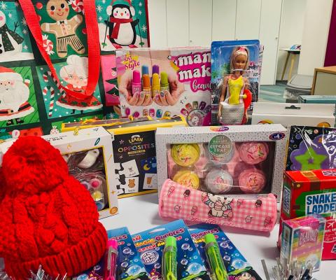 Travel_Counsellors_Christmas_donations.jpg
