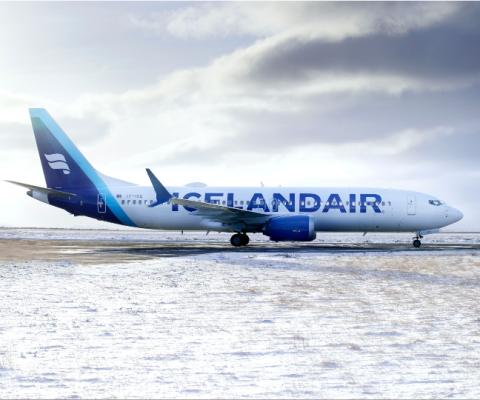 Icekandair_max-liveri_cyan2.jpg