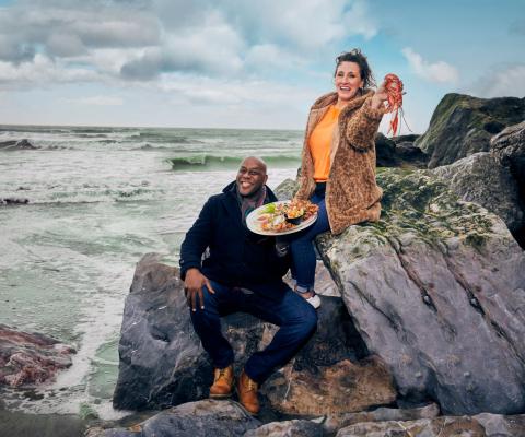 Ainsley Harriott and Grace Dent explore the sea sides of the British Isles in new Channel 4 series with Hoseasons