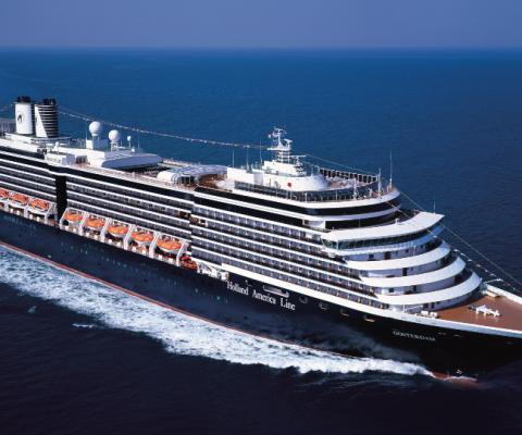 Holland_America_Line_Oosterdam.jpg