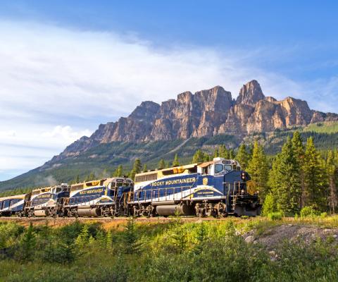 Wildfire prompts evacuation order for Canadian national park