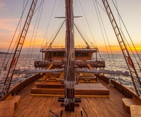 Vela is a private yacht charter from the team behind the Nirjhara resort in Bali 