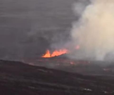 A livestream of the eruption is available (Credit: RUV / YouTube)