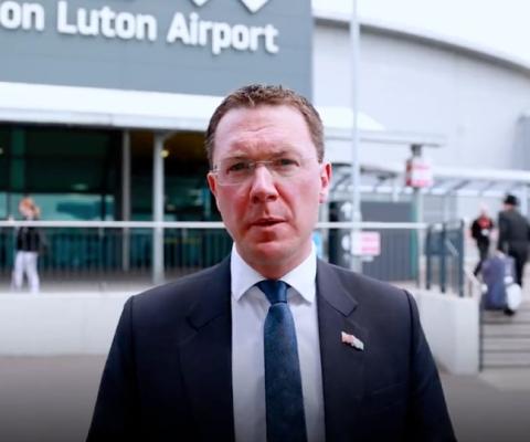 Courts visited Luron airport this week (Credit: Robert Courts / Department for Transport)