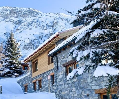 Chalet_Blackcomb_-_Val_dIsere_-_Consensio_-_Exterior_METhumb.jpg