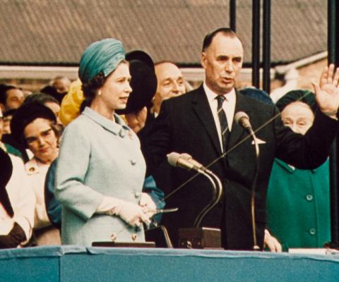 Queen Elizabeth II named Cunard ship QE2 in 1967 (Credit: Cunard)