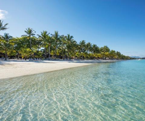 Beachcomber Mauritius beach