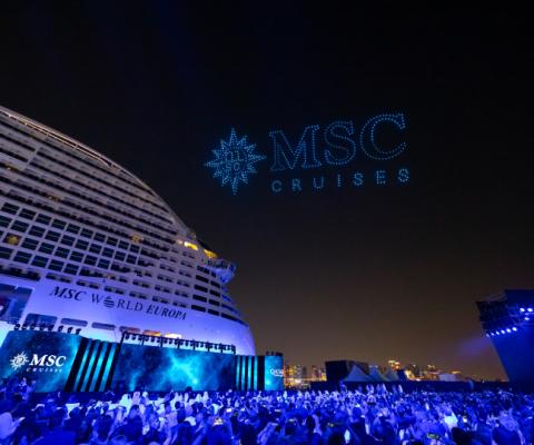 Credit_Ivan_Sarfatti_Drone_Show_at_MSC_World_Europa_Naming_.jpg