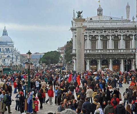 Venice at risk of 'irreversible' damage from overtourism, Unesco warns