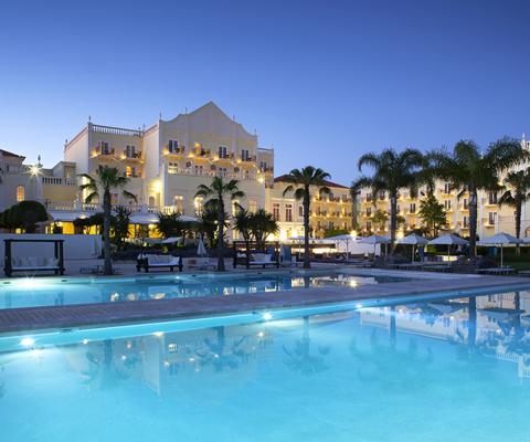 Domes Lake Algarve in Portugal opened in spring 2022