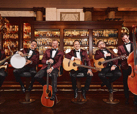The Travelling Hands will entertain guests at the TTG Luxury Travel Awards
