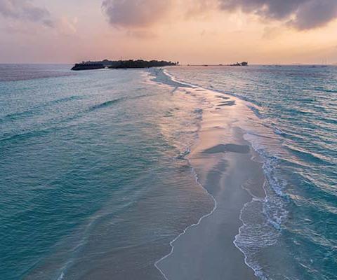 Rosewood Ranfaru will be home to approximately 120 beachfront and overwater villas