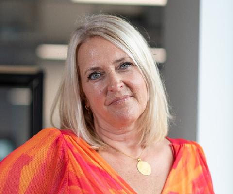 Debbie O'Neill, Jules Verne MD, May 2023.jpg