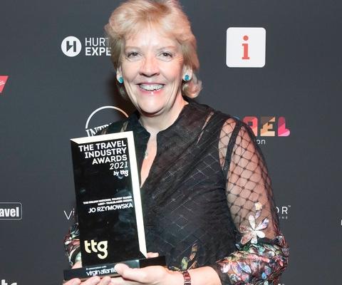 Jo_Rzymowska_LGBT_Trailblazer_Travel_Industry_Awards_2021.jpg
