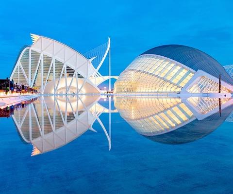 iStock-1427288770_City_of_Arts_and_Sciences_Valencia_METhumb.jpg