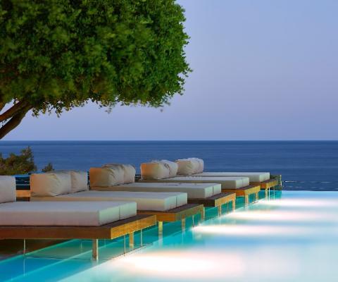 St Nicolas Bay Resort main infinity pool