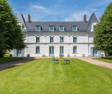 Be treated like royalty on this flight-free French getaway