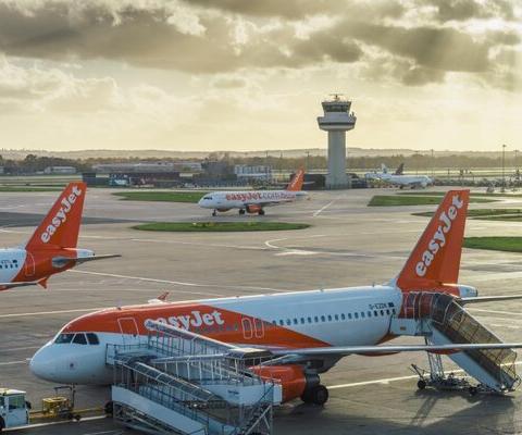 ‘This disruption can't go on’: Gatwick ATC chaos prompts call for ‘deep review’ of Nats