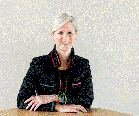 Sonia-Davies-Scott-Dunn-CEO.gif