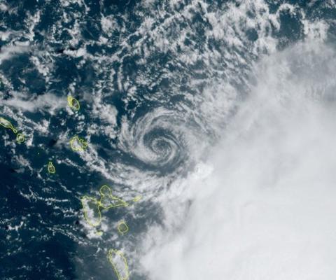 Tropical_Storm_Philippe_Met_Office_F7cKKDiWEAAEP1L.jpg