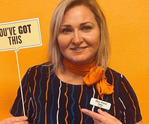 Hayley_Gadd_manager_Hays_Travel_Weymouth.jpg