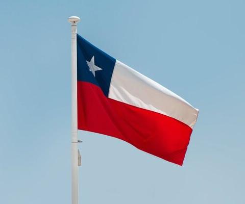 Chile_flag_Credit_Aboodi_Vesakaran_Unsplash__pexels-aboodi-v.jpg