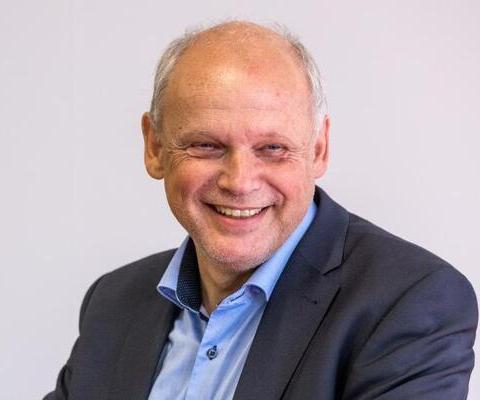 Tui chief pins slow start to peaks on change in UK strategy