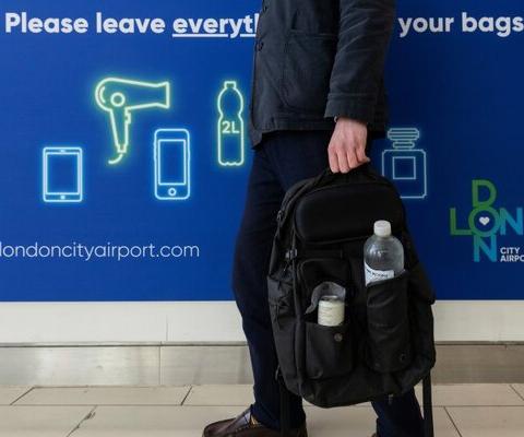 London_City_airport_security_scanners_Liquids_in_bag_LCY.jpg