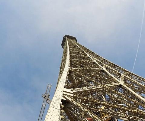 France French Eiffel Tower Paris iStock-936894126 (Credit: iStock)