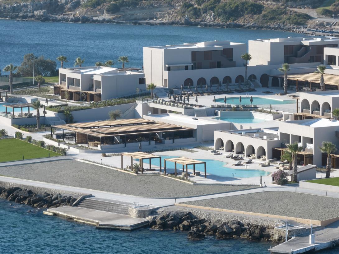 Pools at Ella Elissa