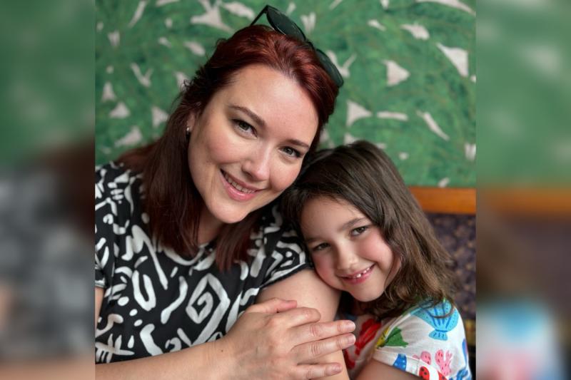 Bebe King pictured right with mum Lauren