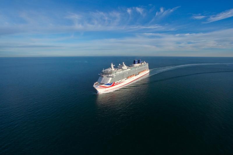 Cruise and stay... with Jet2?