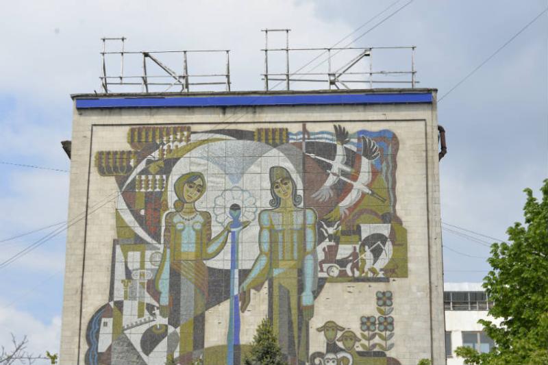 Moldova endured the Soviet era, which saw its cathedral turned into a Museum of Lenin