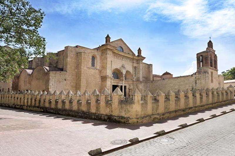 Discover the cities and sights of Dominican Republic