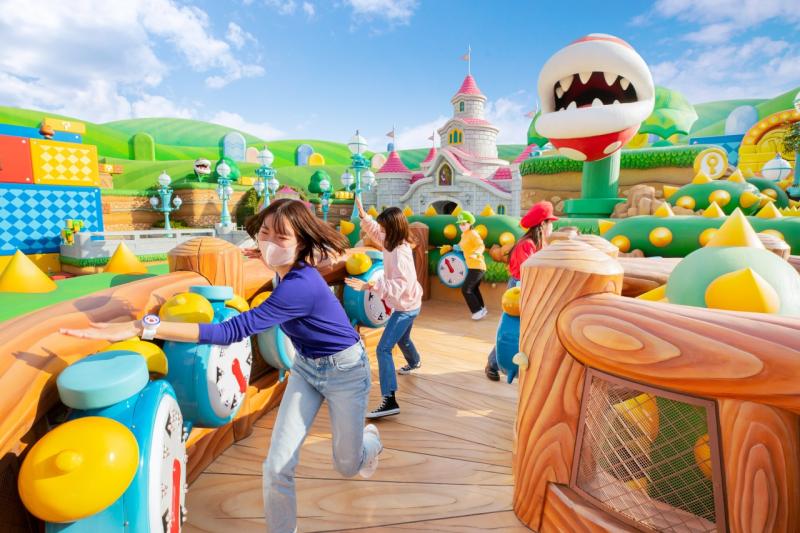 Super Nintendo World 2.jpg