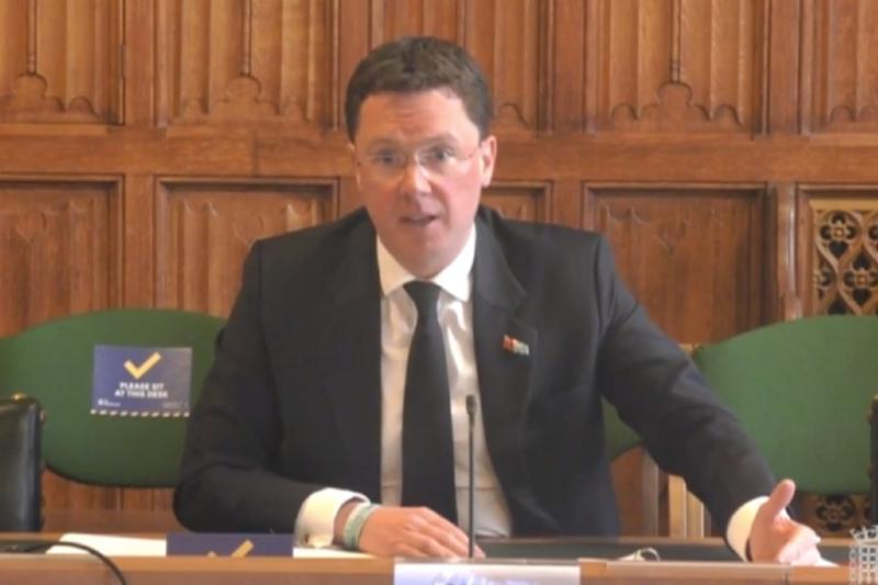 Aviation minister Robert Courts said the travel chaos is the ‘responsibility of the aviation sector’