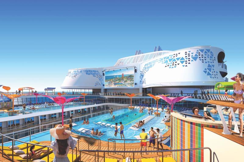 The pool deck onboard Wonder of the Seas