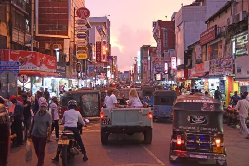 Capital Colombo's streets are almost as busy as ever, despite fuel rationing (Credit: Gary Noakes)