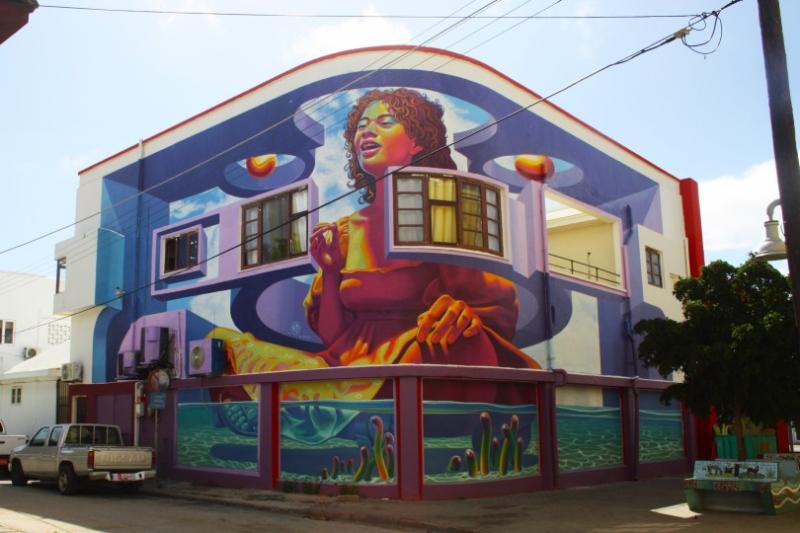 Mural in San Nicolas © Claire Dodd