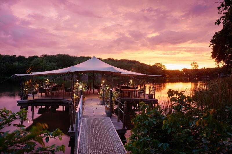 Riviera restaurant at the Ravenala Attitude