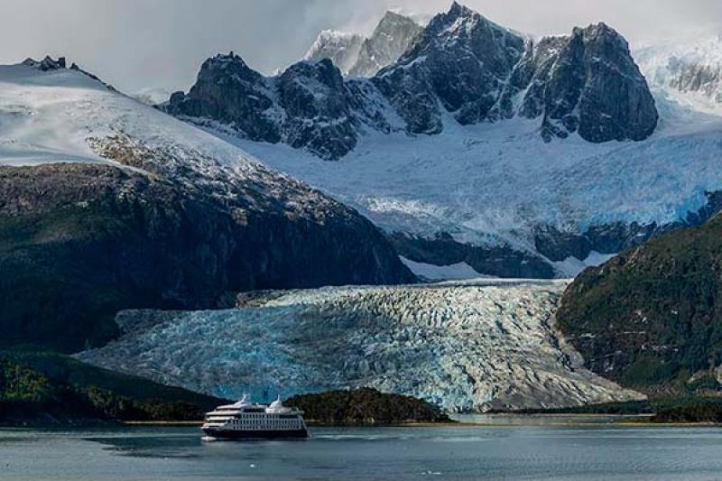 Australis Cruises