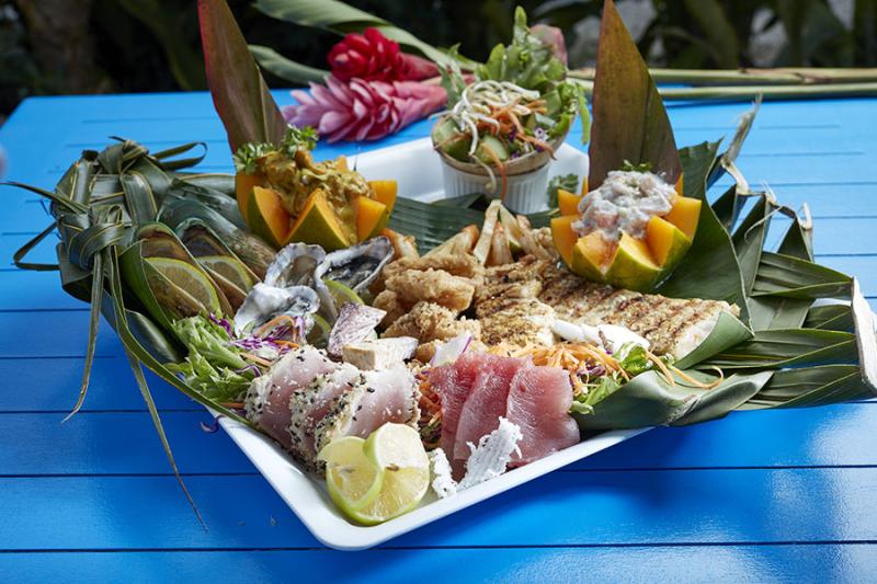 Cook Islands food © Derek Smith 
