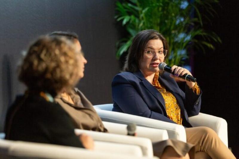Travel is still way behind on gender pay equality