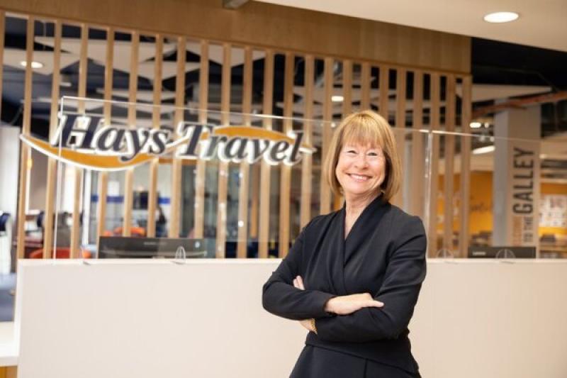Dame Irene Hays, Hays Travel