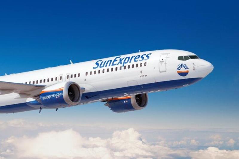 SunExpress_737-8_1_1.jpg