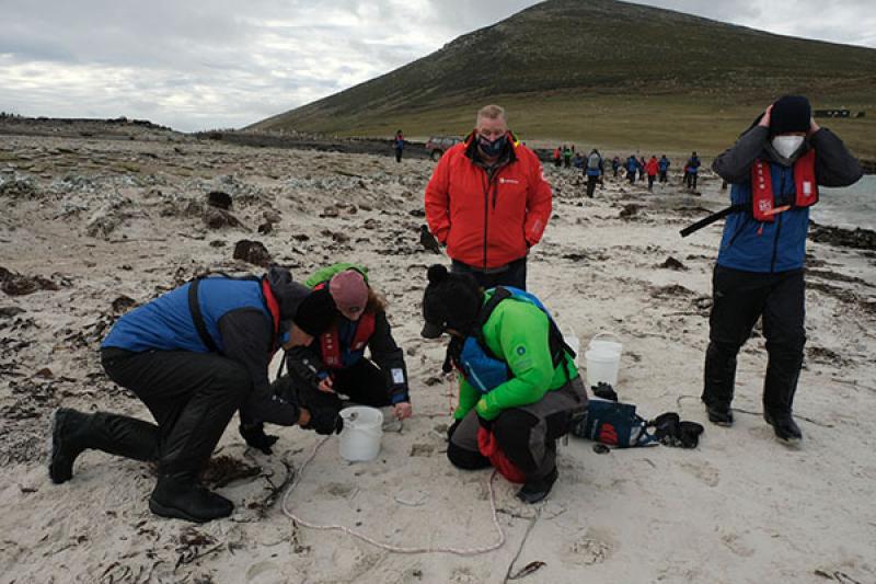 An AE Expeditions-led Citizen Science project to gauge the levels of plastics and micro-plastics in Antarctica