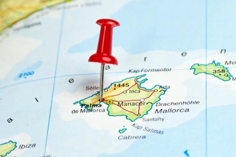 People upset with 'unlicensed tourism'