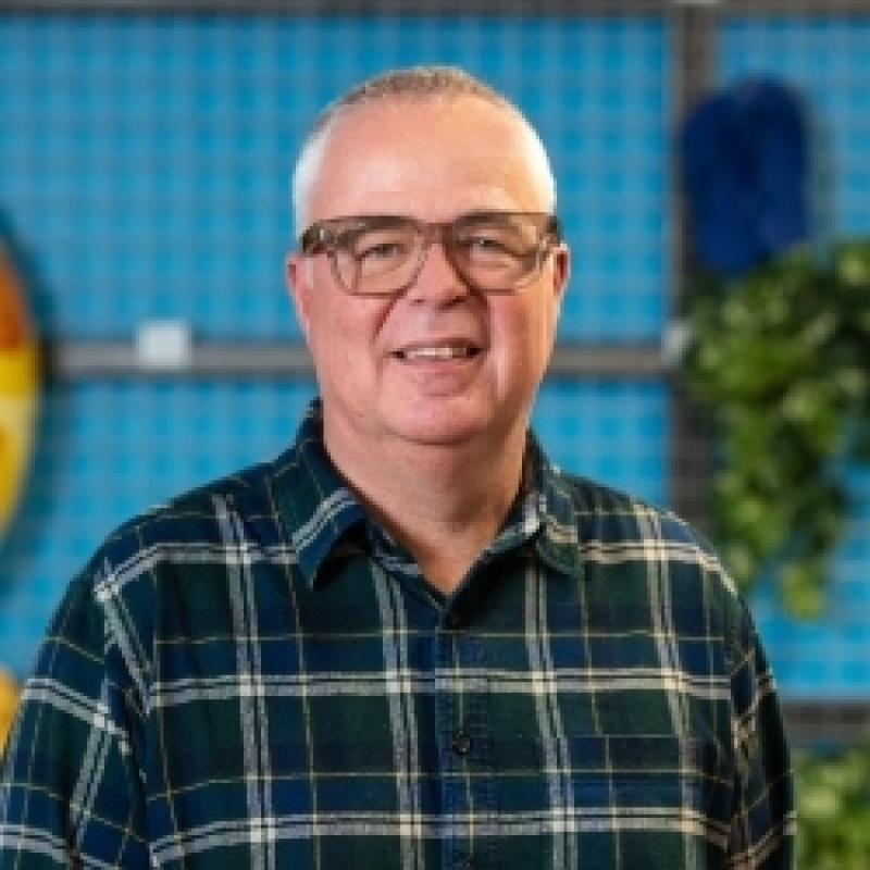 Travel industry veteran to leave On the Beach 