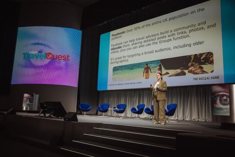 How agents can 'own their own social media game