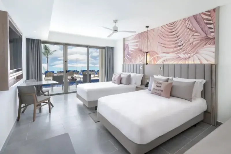 Royalton Chic Antigua